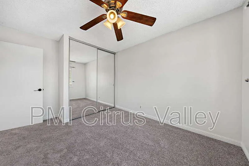 5 bed, 3.0 bath, 2185 sqft, $3,675 — Photo 4