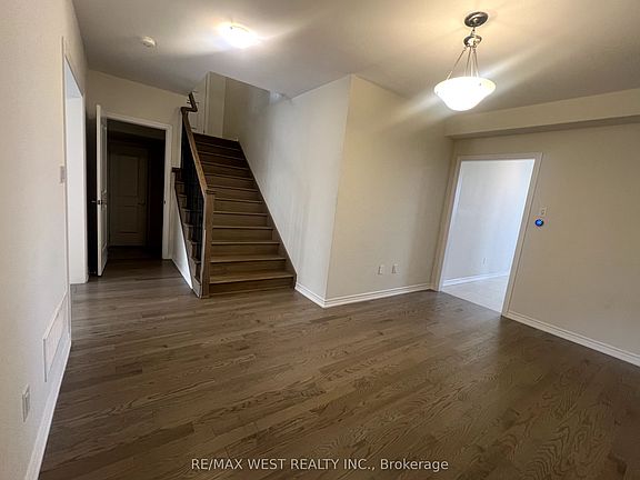 4th image of 88 Strickland Ave