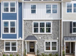 750 Park Ridge Dr, Crozet, VA 22932