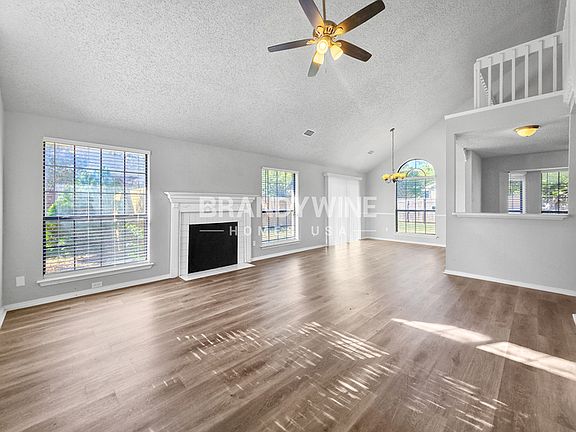 3rd image of 6508 Hyden Dr