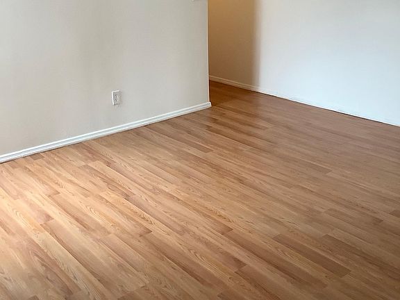 5th image of 2301 Benson Ave #C23