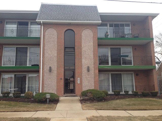 1st image of 4009 W 105th St #4009