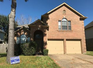 8715 Kensington Ct, La Porte, TX 77571