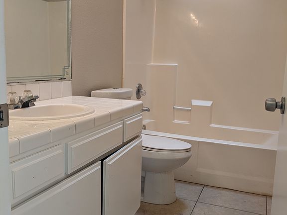 5th image of 37931 50th St E