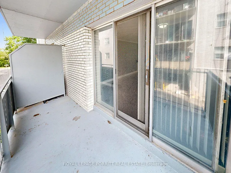 4 Superior Ave #8 — Photo 18