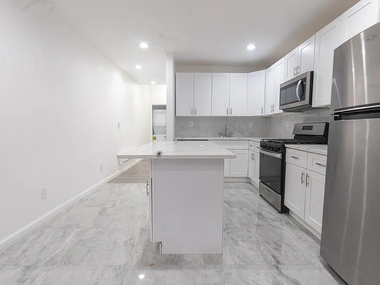 370 Pacific Ave #1 — Photo 5