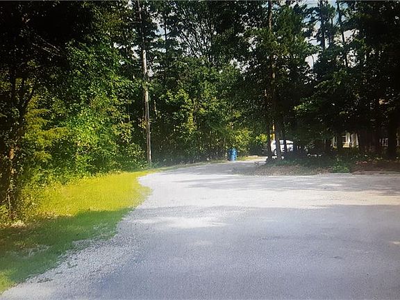5th image of 7 Penwith Ln