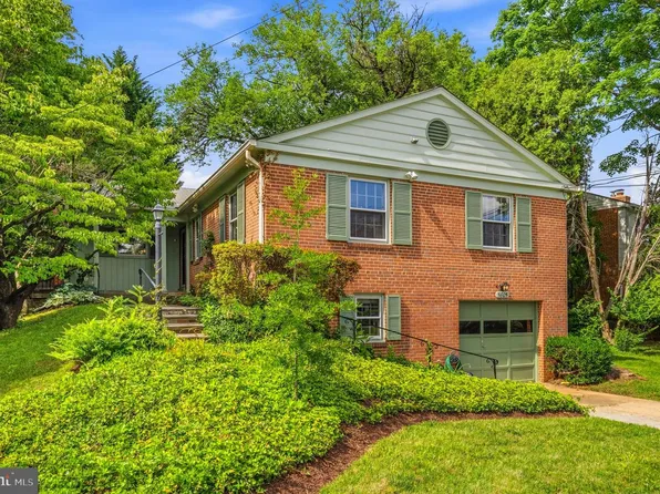 5605 Alta Vista Rd, Bethesda, MD 20817