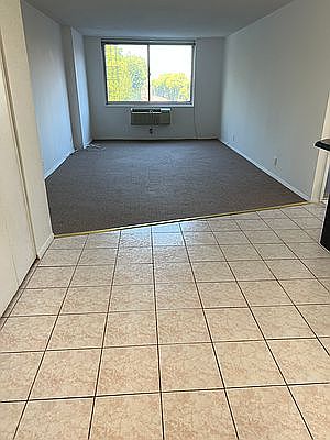 4th image of 118-17 Union Tpke APT 2E