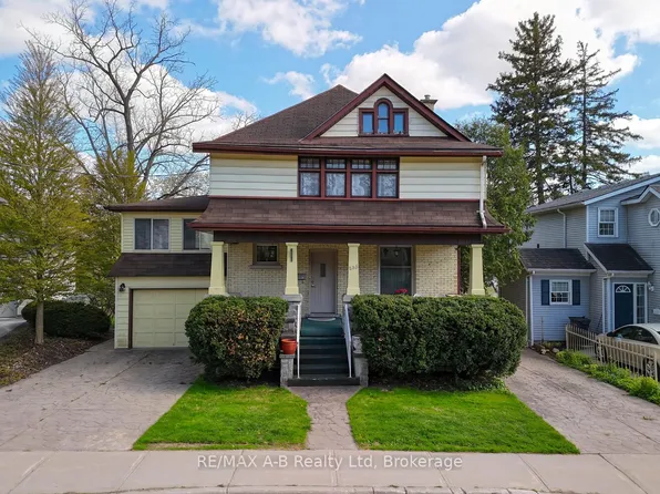 235 William St, Stratford, ON N5A 4Y2