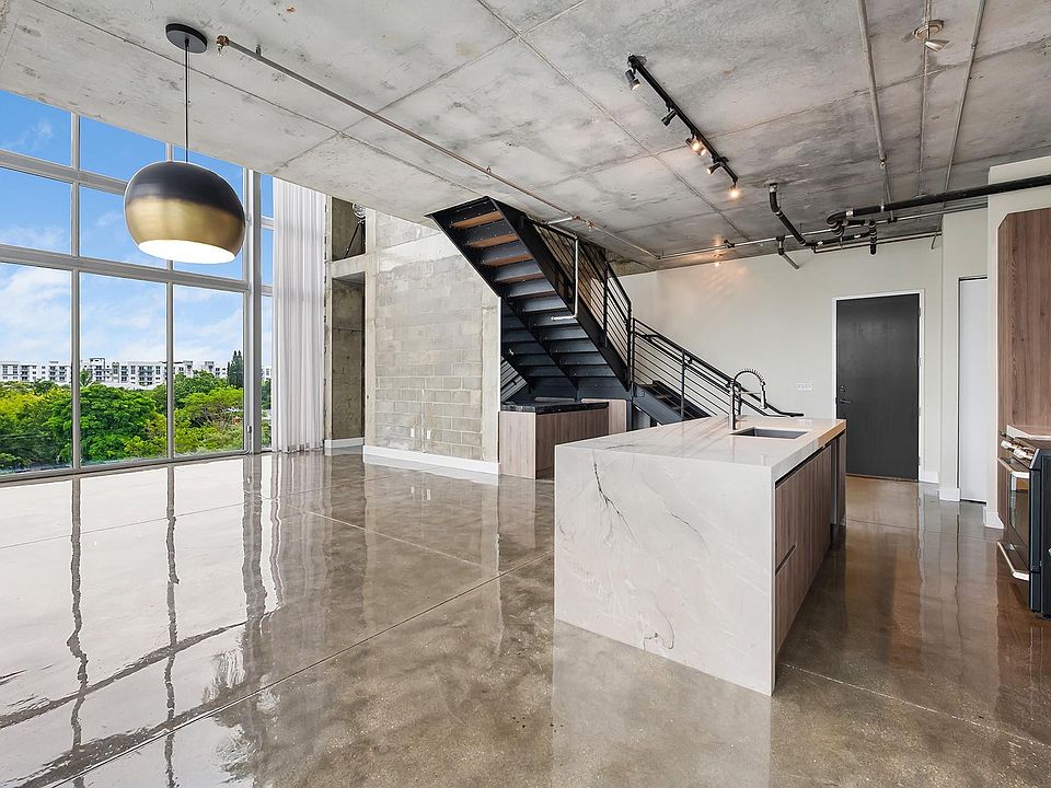 1st image of 445 N Andrews Avenue #402