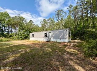 2177 Purvis Baxterville Rd, Lumberton, MS 39455