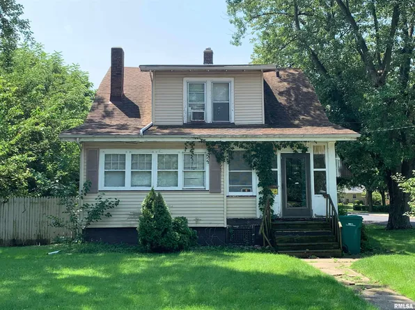 2126 W Sherman Ave, Peoria, IL 61604