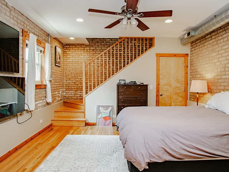 4106 N Mozart St #1W — Photo 15