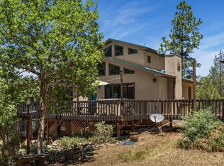 107 Skyland Blvd, Tijeras, NM 87059