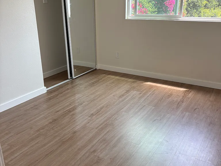 14116 Tiara St #5 — Photo 28