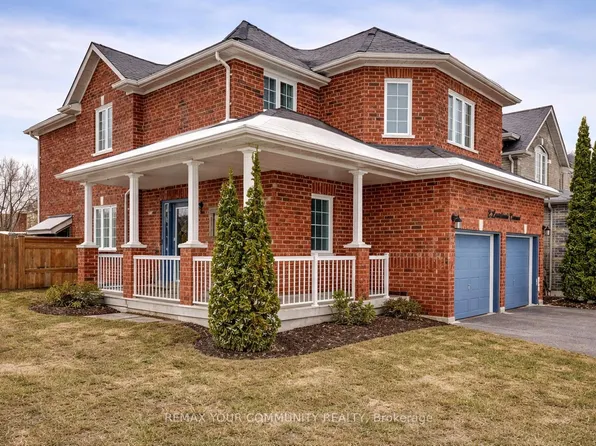2 Laurelbank Cres, Georgina, ON L4P 4H6