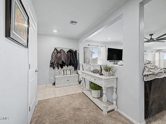 4th image of 36535 W SAN SISTO Avenue