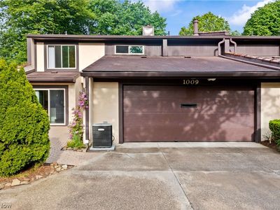 1009 Bunker Dr, Akron, OH, 44333