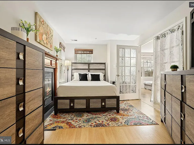 19114 Highstream Dr — Photo 22