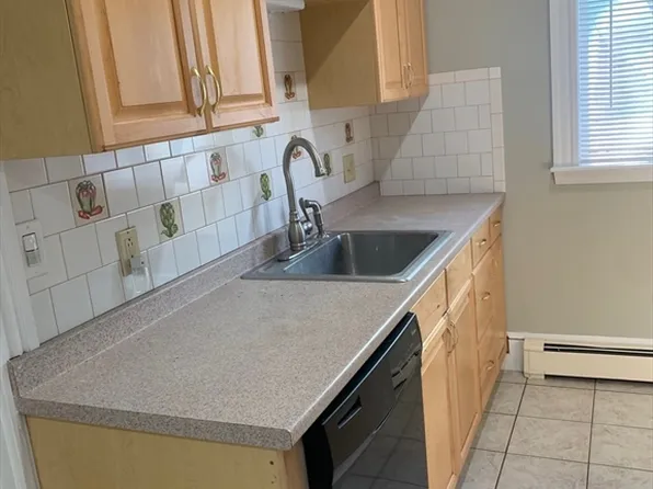 17 Clifton St #1, Revere, MA 02151