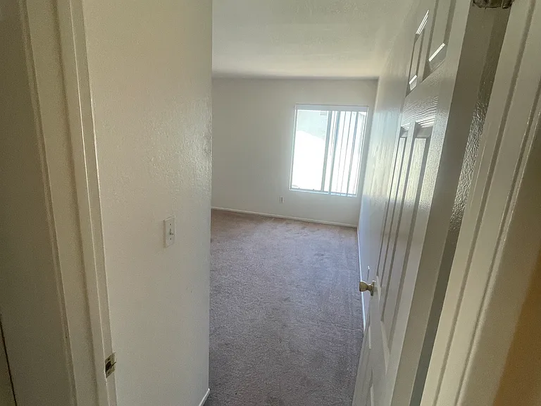 115 W Mountain View Ave #22 — Photo 8
