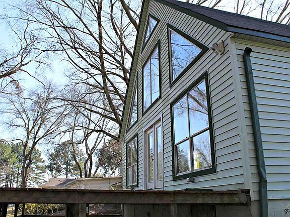 4th image of 16081 County Road 189 W