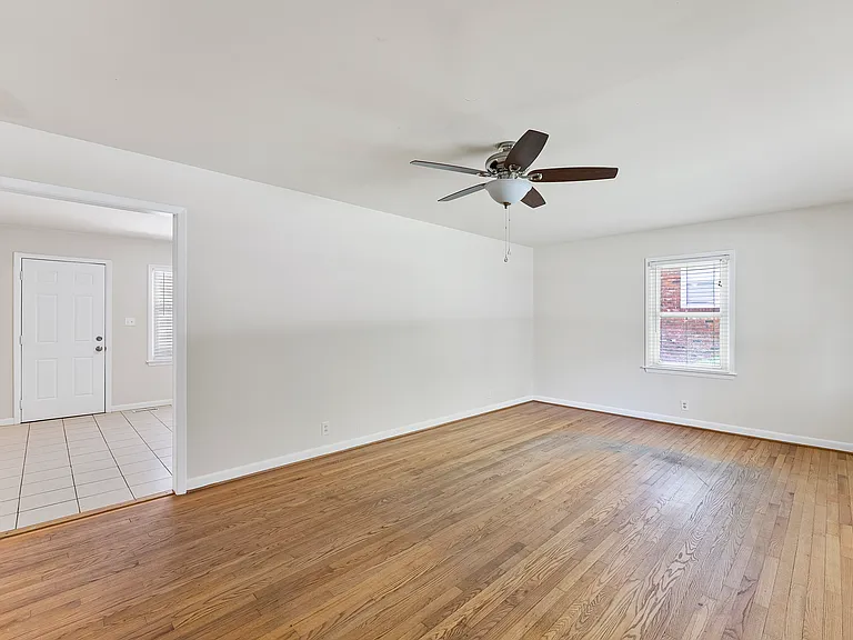 2808 Bardwell Rd — Photo 4