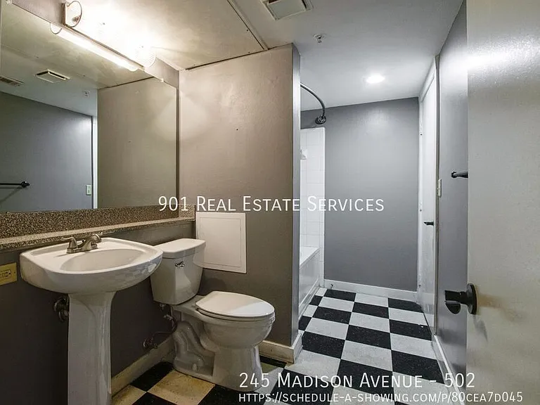 245 Madison Ave #502 — Photo 9