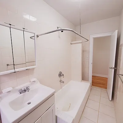 Rented by New York Residence | media 67