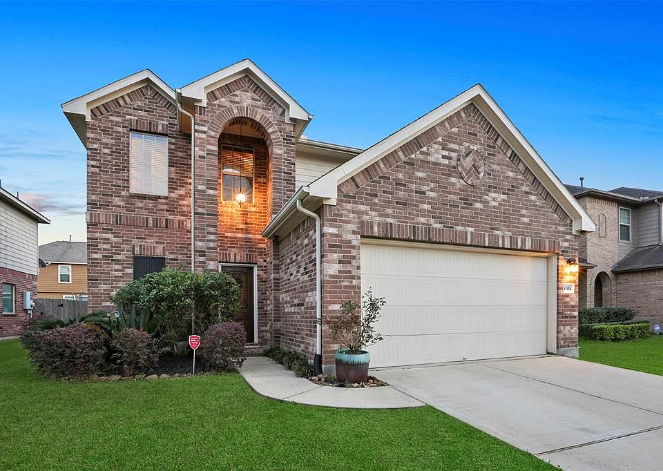 1st image of 10414 Whisper Bluff Dr