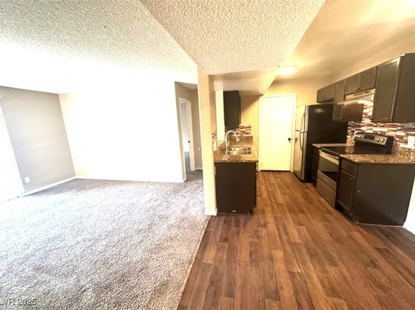 201 Mission Laguna Ln APT 105, Las Vegas, NV 89107