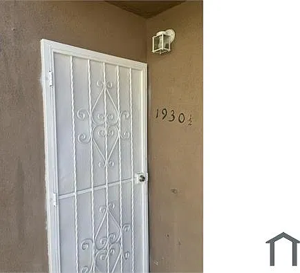 2 bed, $2,500 — Photo 2