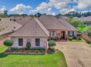 404 Providence Dr, Brandon, MS 39042