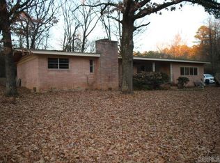 4 Sunset Hl, Little Rock, AR 72227