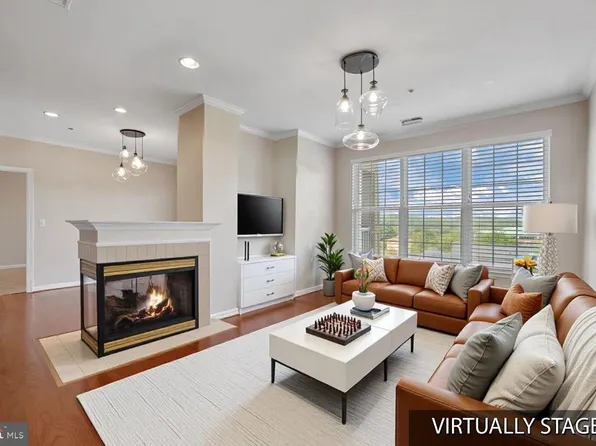 400 Symphony Cir APT 403J, Cockeysville, MD 21030