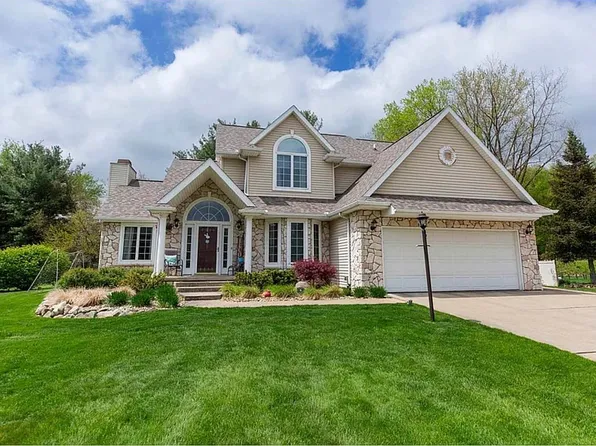 68095 Telegraph Ct, Lakeville, IN 46536