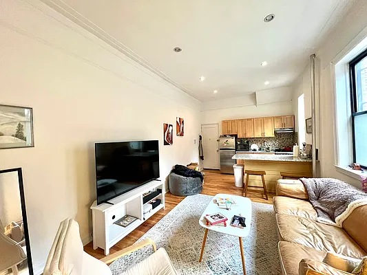 Rented by Nolita Group | media 2