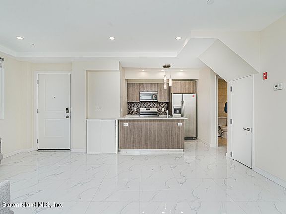 4th image of 8794 17th Ave #304