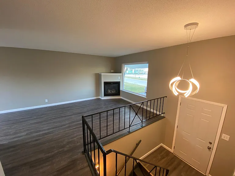 3109 29th Ave SW — Photo 5