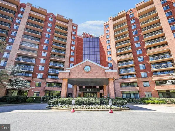 2230 George C Marshall Dr, Falls Church, VA