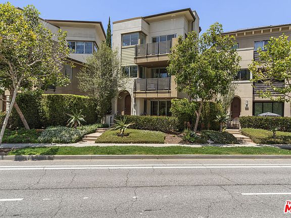 2nd image of 12868 S Seaglass Cir W