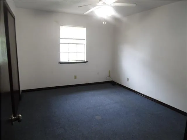 2 bed, 2.5 bath, 1130 sqft, $1,150 — Photo 4