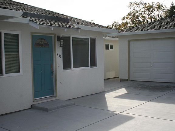 2nd image of 842 Lewis Ave