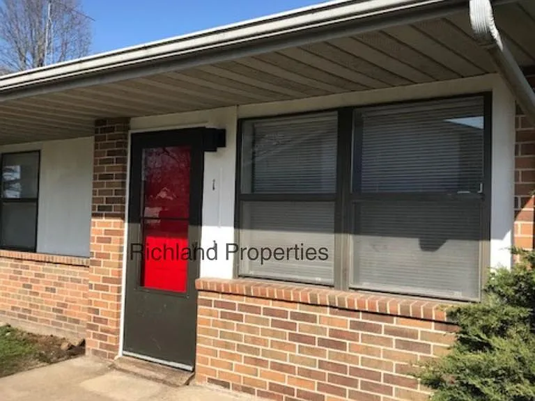 300 W Clay St #1 — Photo 4