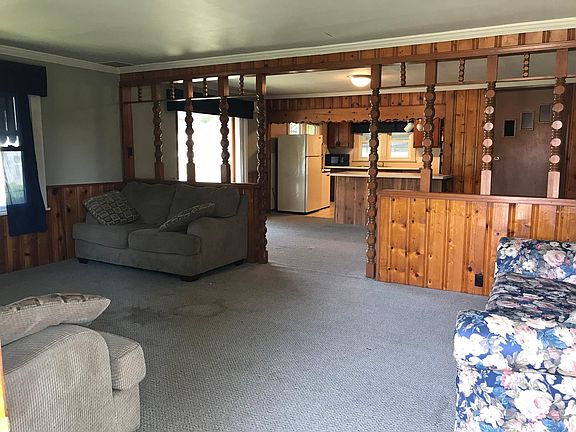4th image of 1420 W Bethel Ave