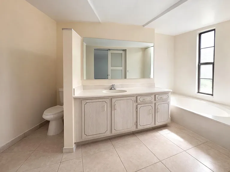 9440 SW 8th St #208 — Photo 24