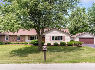 1435 Freed Rd, Sycamore, IL 60178