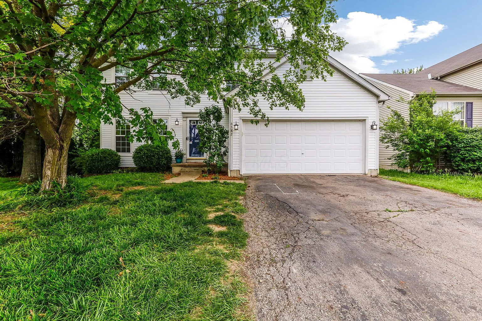 6582 Cloverlawn Cir photo 1