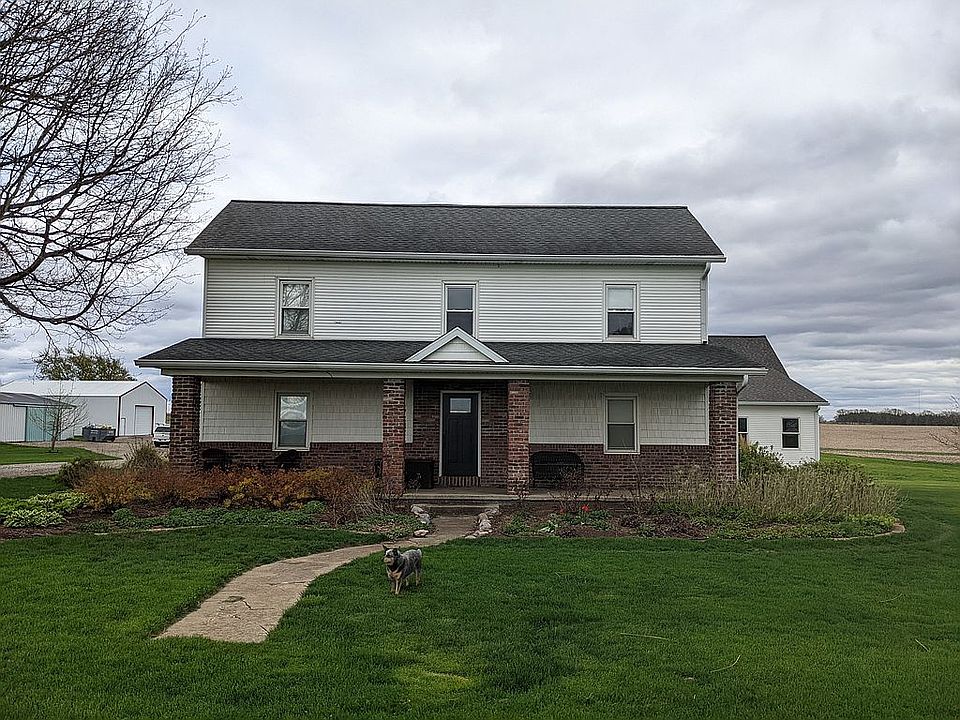 1st image of 1106 County Road 1300 E